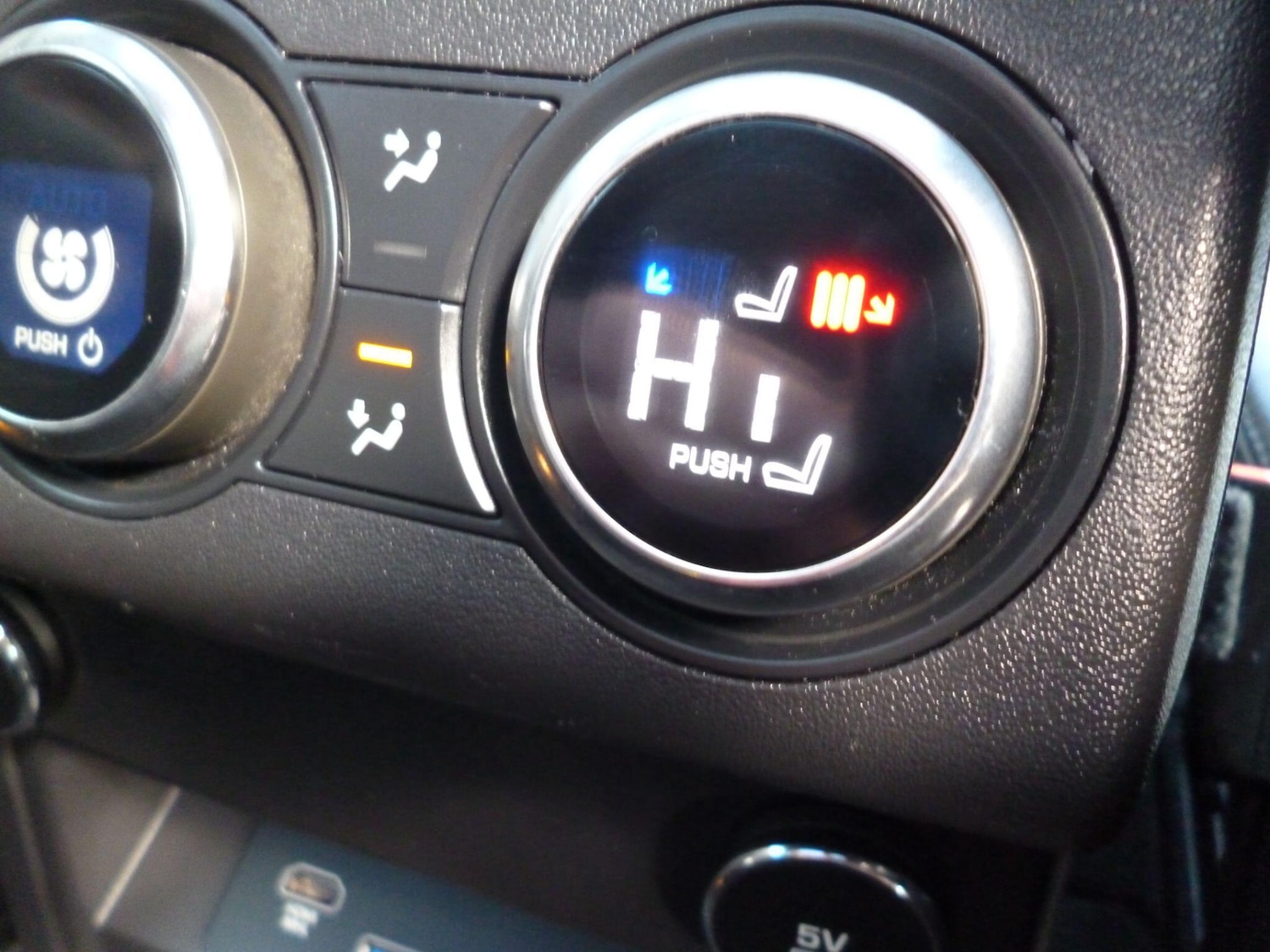 Used Land Rover Discovery 2018 for sale - 77574026: Photo 30