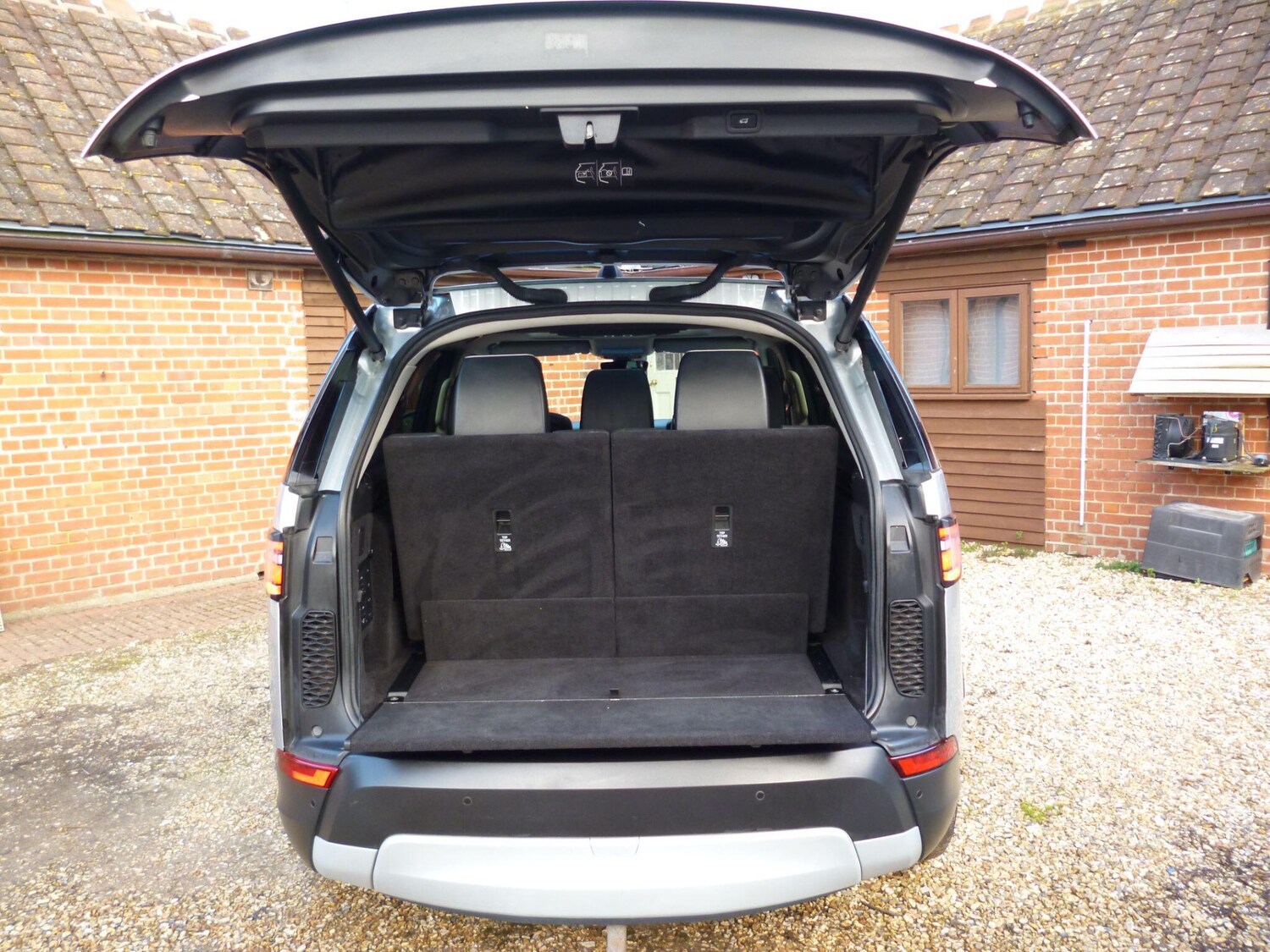 Used Land Rover Discovery 2018 for sale - 77574026: Photo 61