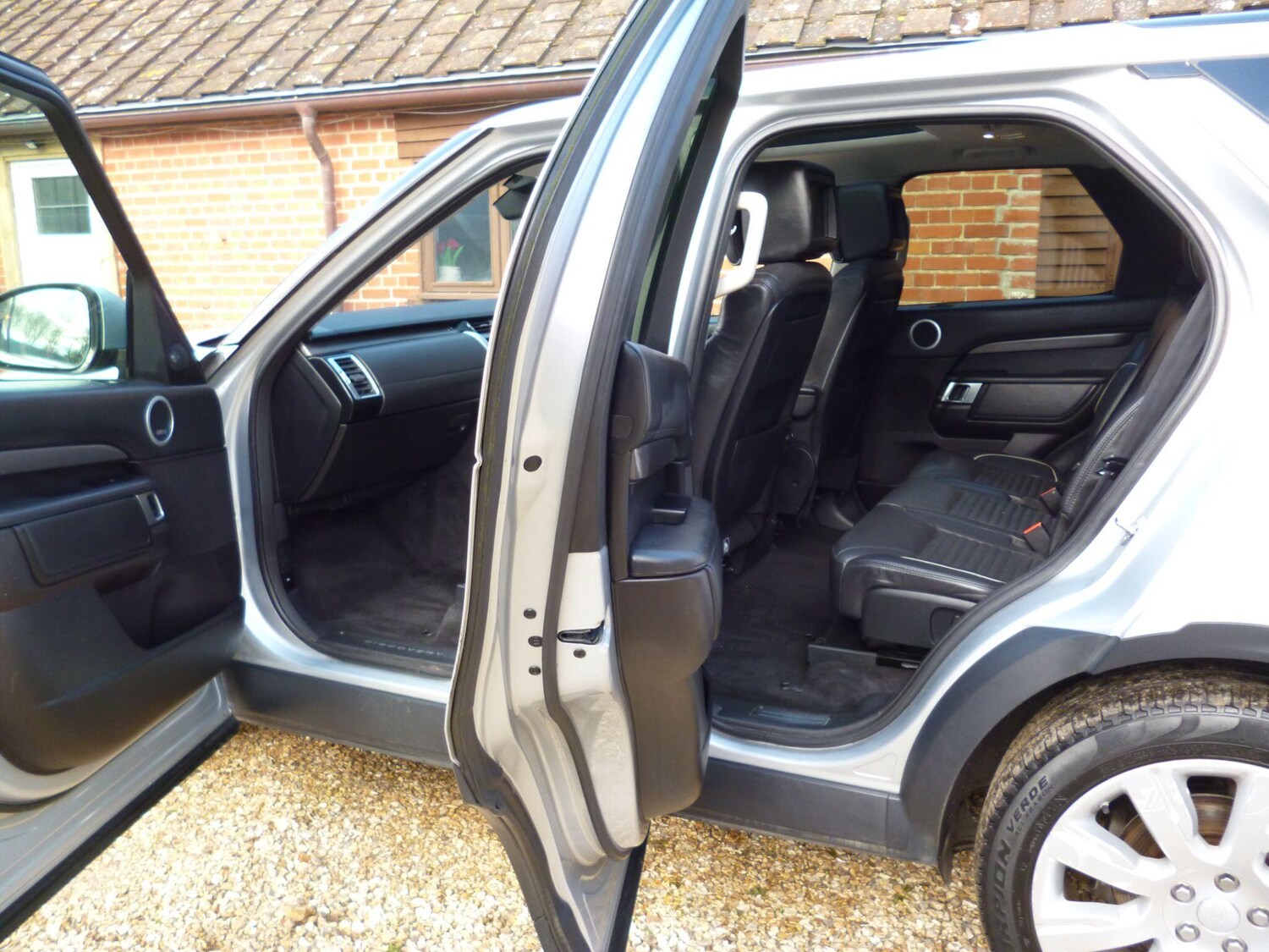 Used Land Rover Discovery 2018 for sale - 77574026: Photo 75