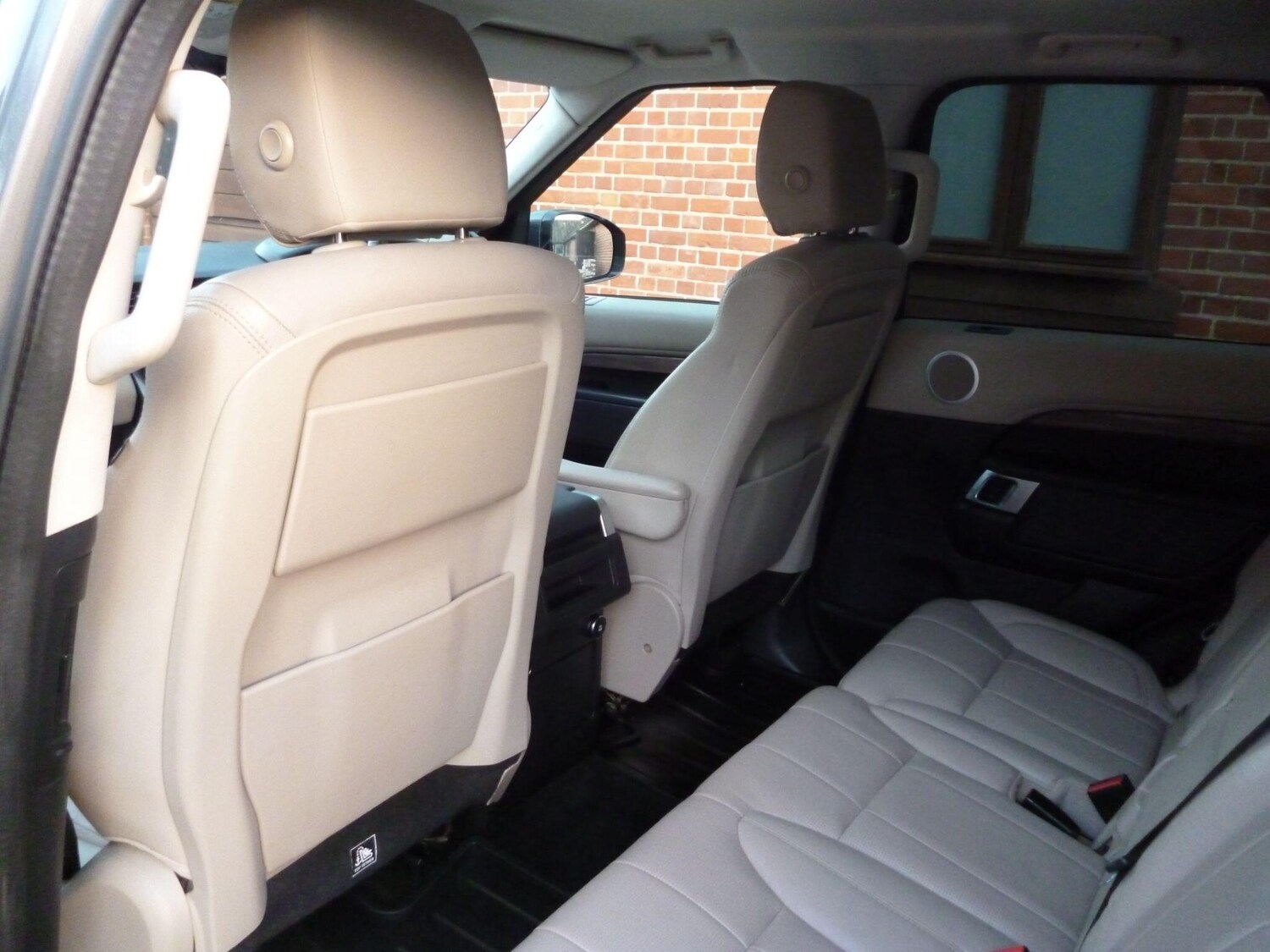 Used Land Rover Discovery 2019 for sale - 76476490: Photo 41