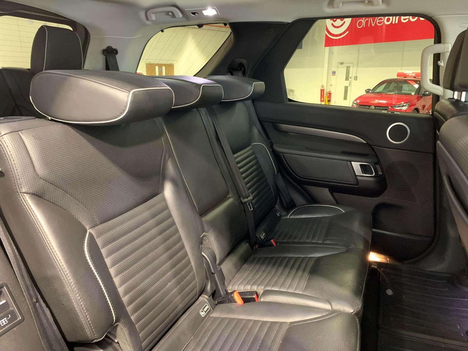 Used Land Rover Discovery 2017 for sale - 77537236: Photo 10