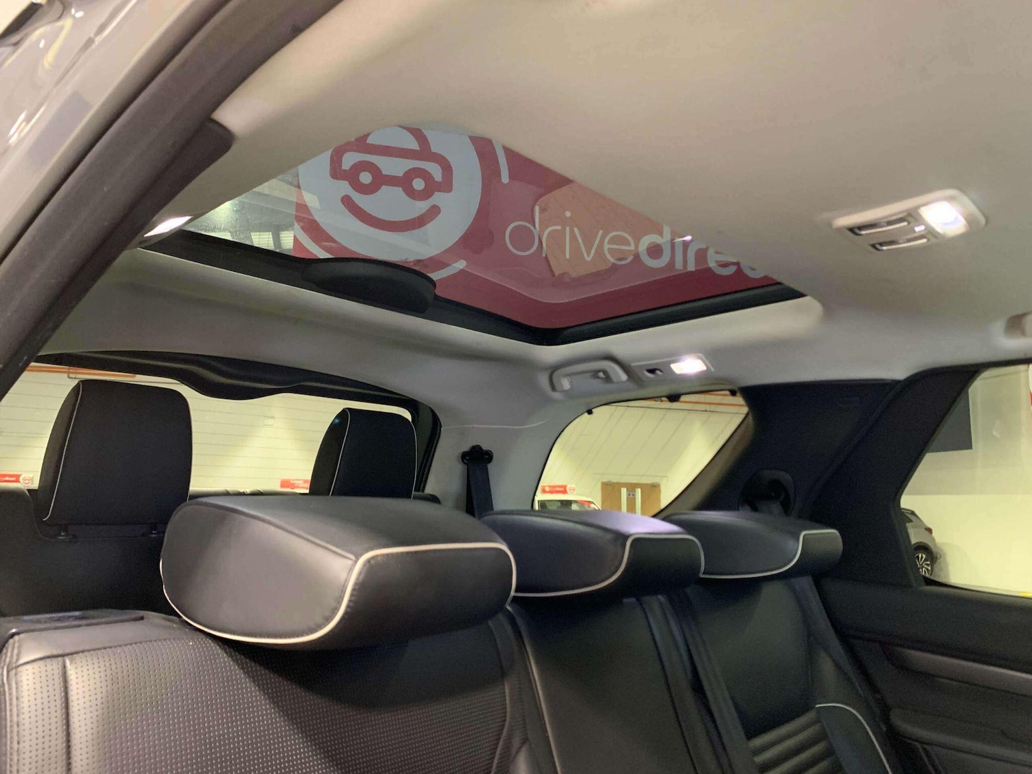 Used Land Rover Discovery 2017 for sale - 77537236: Photo 11