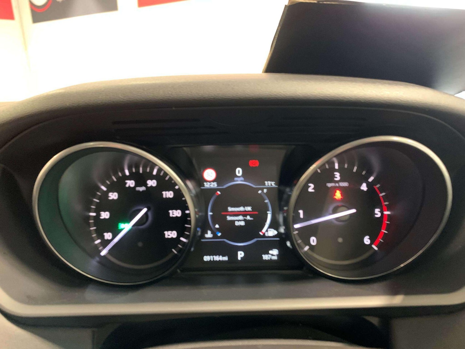 Used Land Rover Discovery 2017 for sale - 77537236: Photo 14