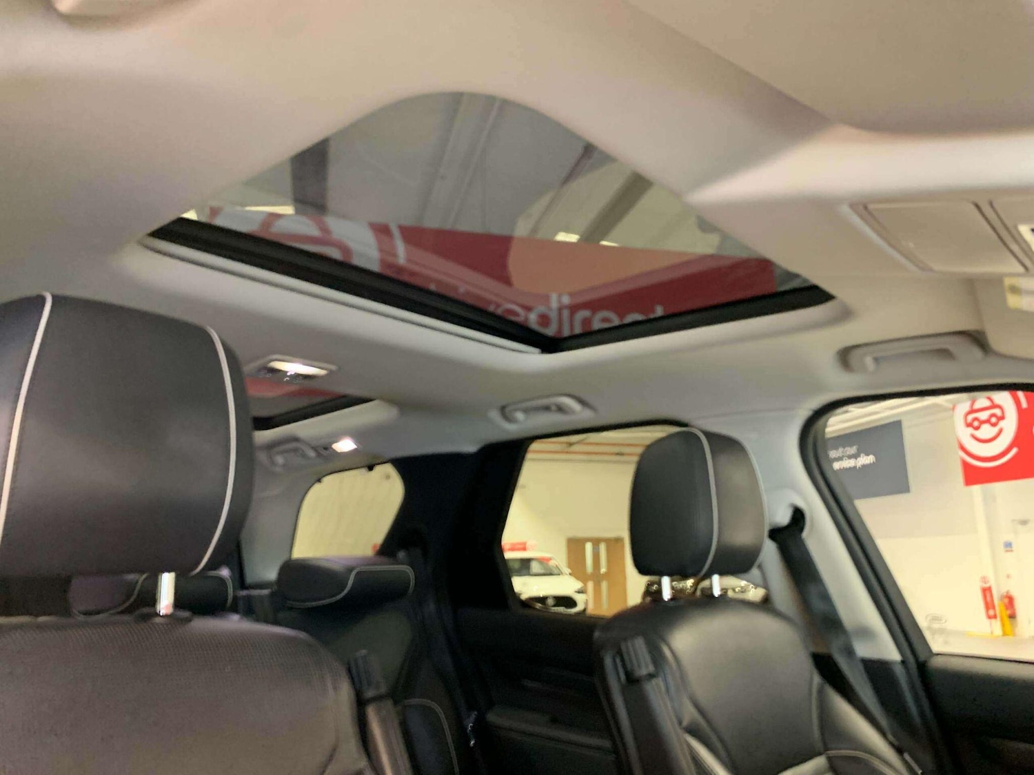 Used Land Rover Discovery 2017 for sale - 77537236: Photo 9