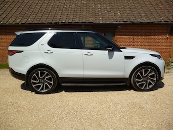 Used Land Rover Discovery 2017 for sale - 79012723: Photo