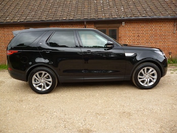Used Land Rover Discovery 2018 for sale - 78971998: Photo