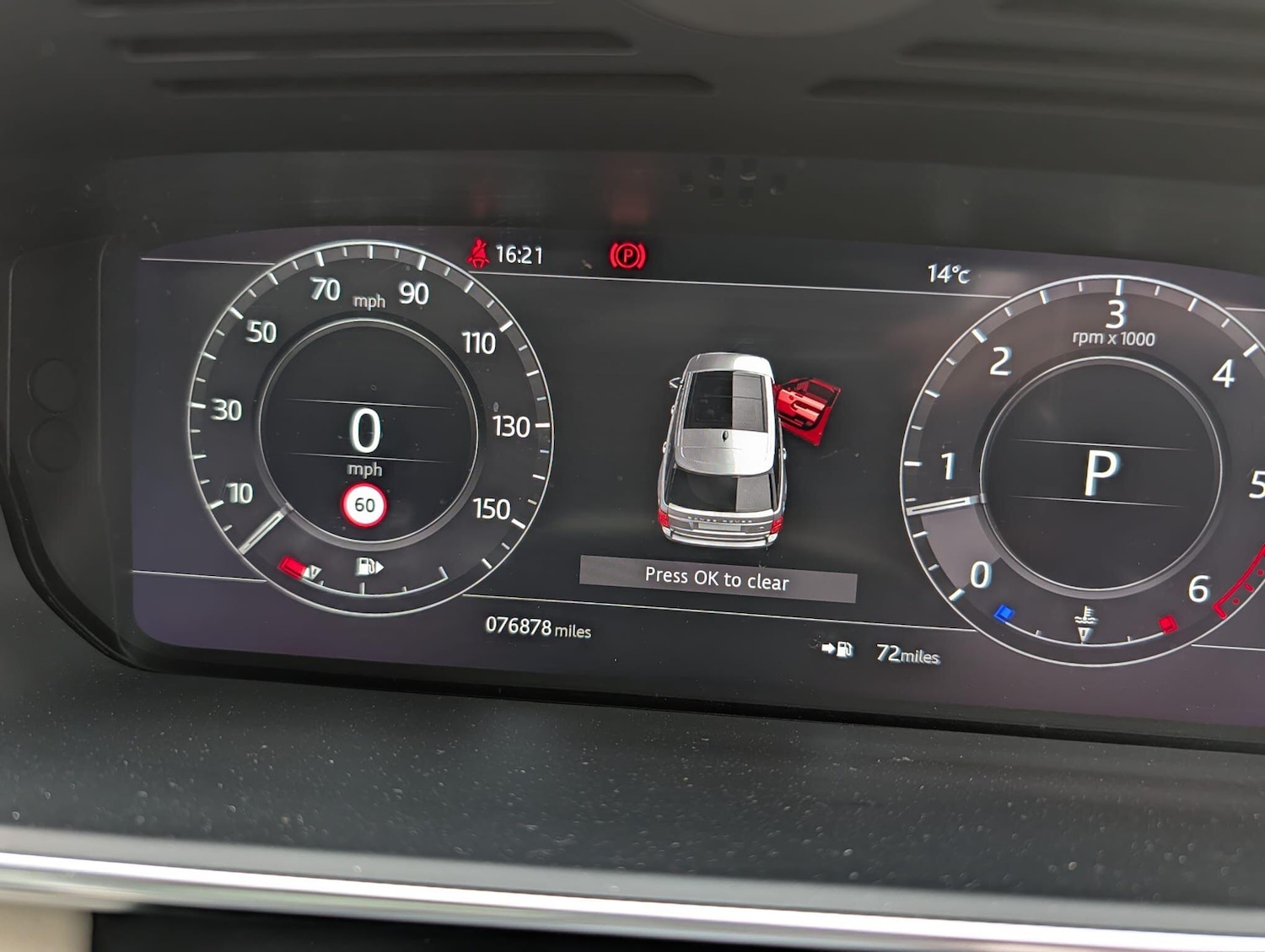 Used Land Rover Range Rover for sale - 77768001: Photo 4