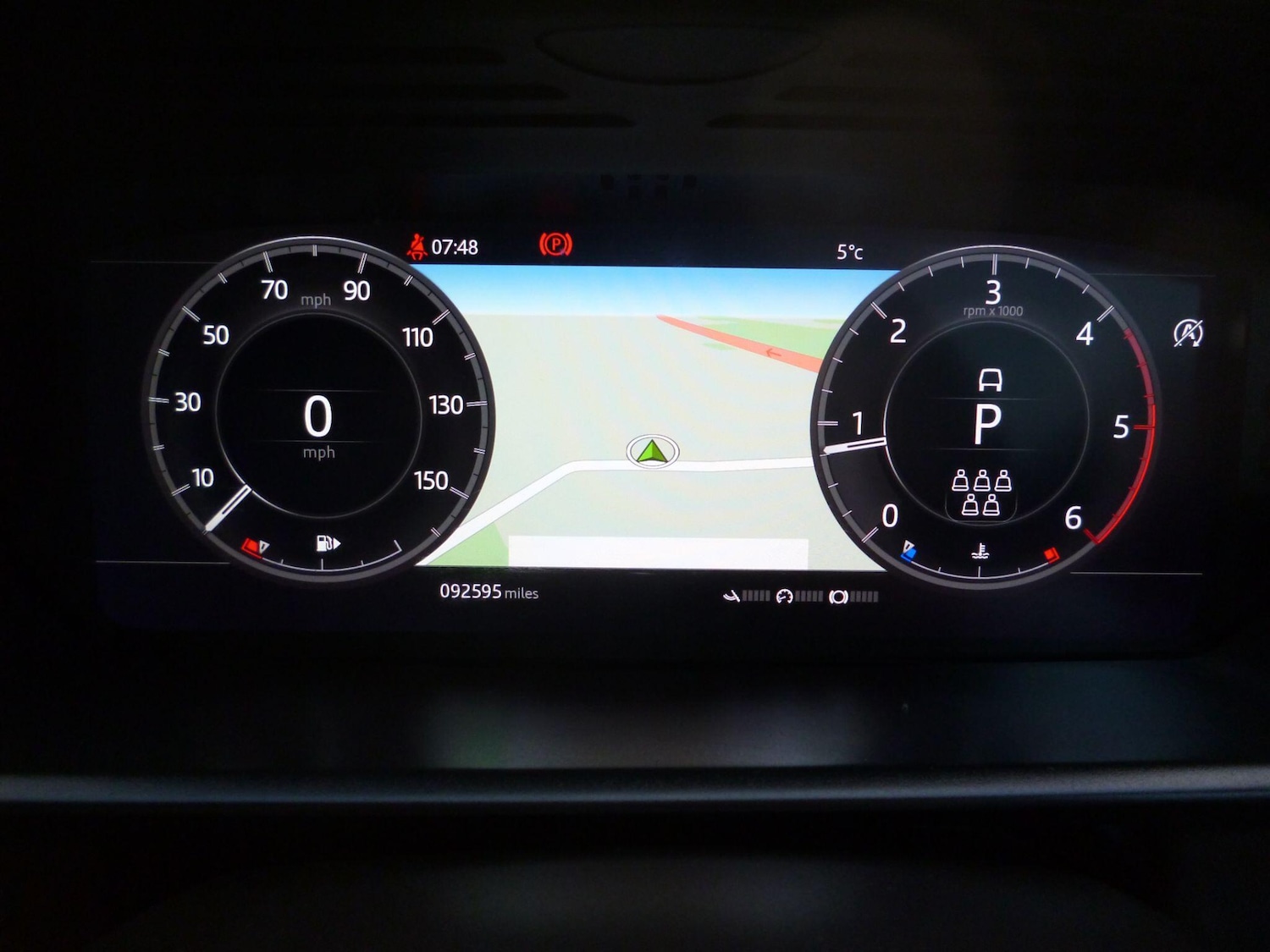 Used Land Rover Discovery 2019 for sale - 76476498: Photo 11