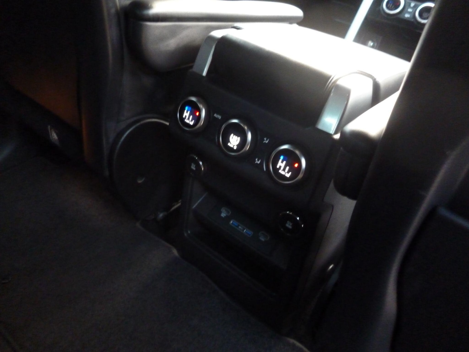 Used Land Rover Discovery 2019 for sale - 76476498: Photo 20