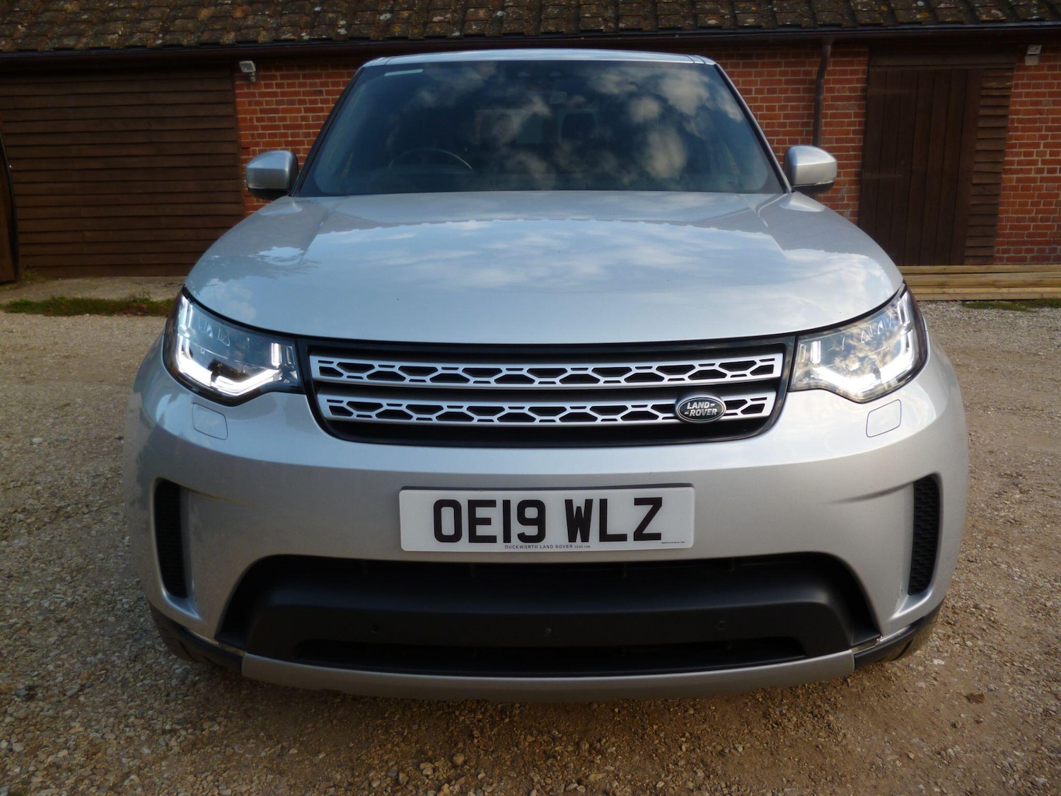 Used Land Rover Discovery 2019 for sale - 76476498: Photo 5