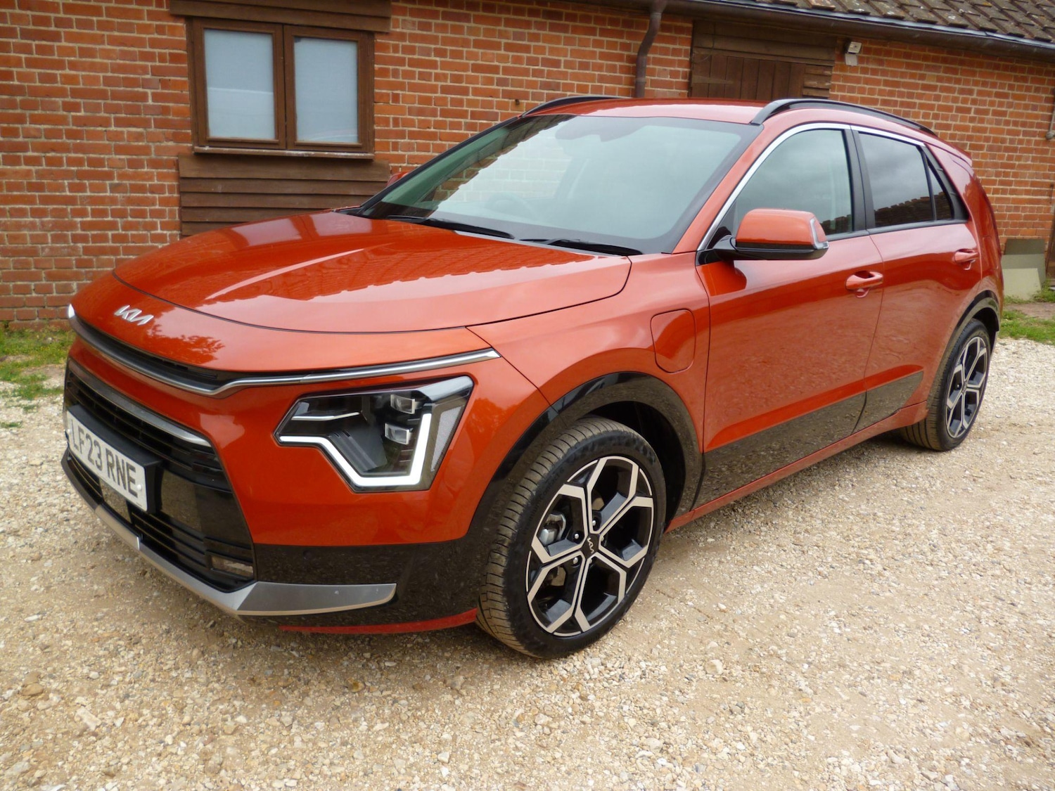 Used Kia Niro 2023 for sale - 76476503: Photo 1