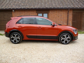 Used Kia Niro 2023 for sale - 76476503: Photo