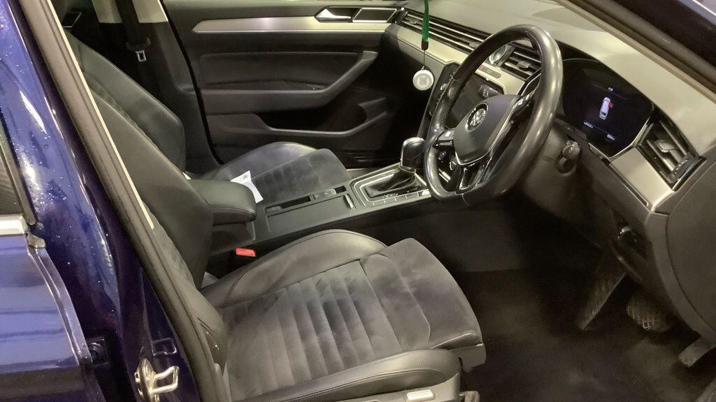 Used Volkswagen Passat 2019 for sale - 77203104: Photo 9