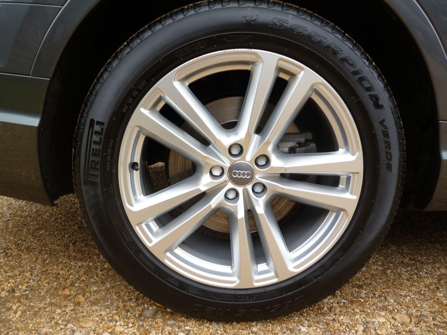 Used Audi Q7 2018 for sale - 76989249: Photo 53