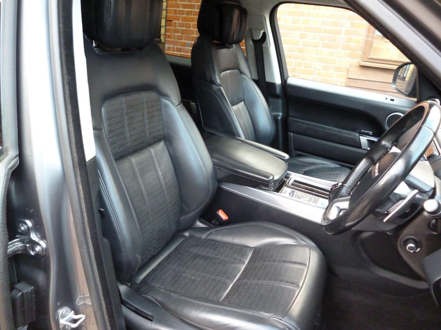 Used Land Rover Range Rover Sport 2018 for sale - 77156761: Photo 14