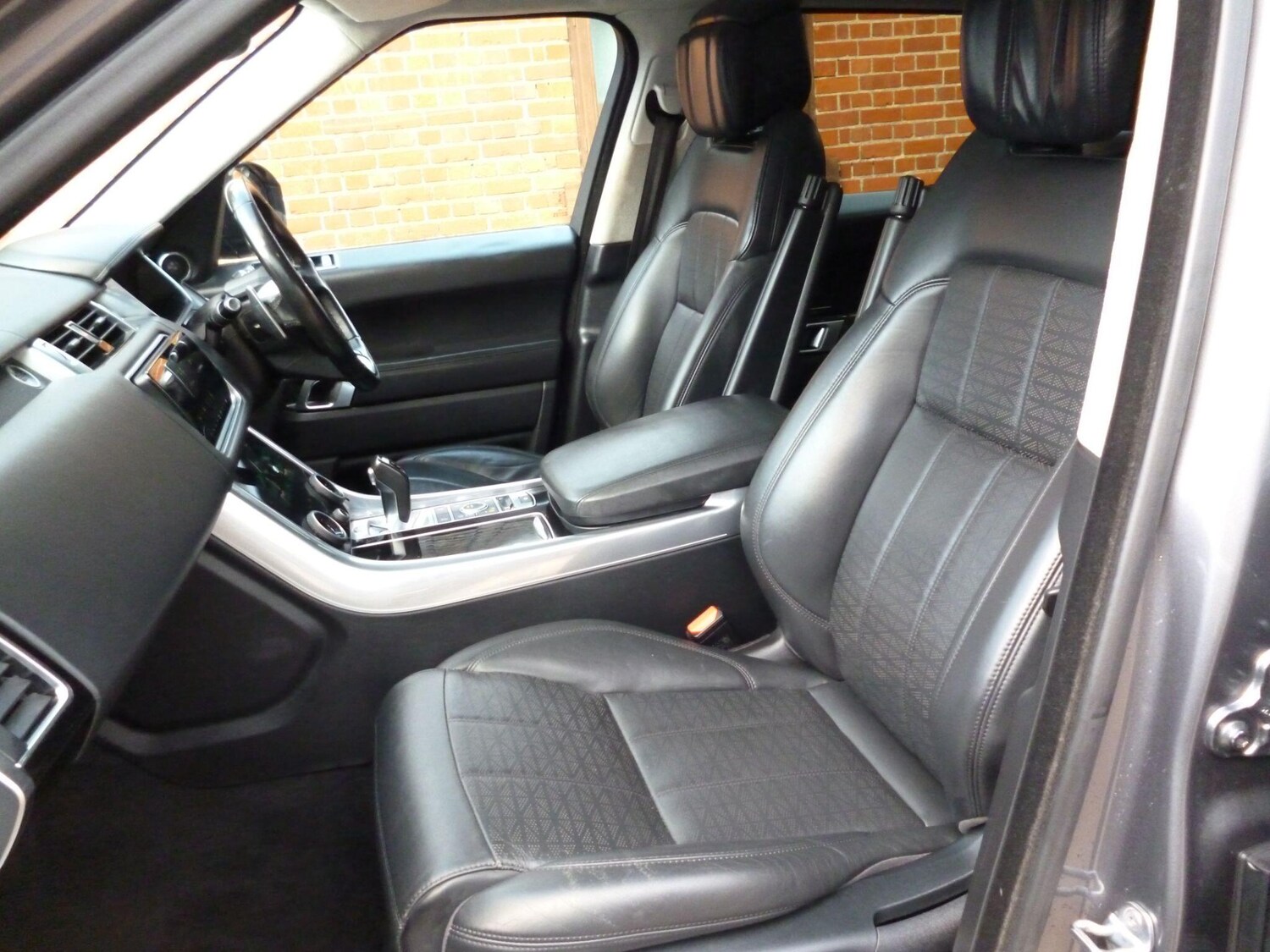 Used Land Rover Range Rover Sport 2018 for sale - 77156761: Photo 22