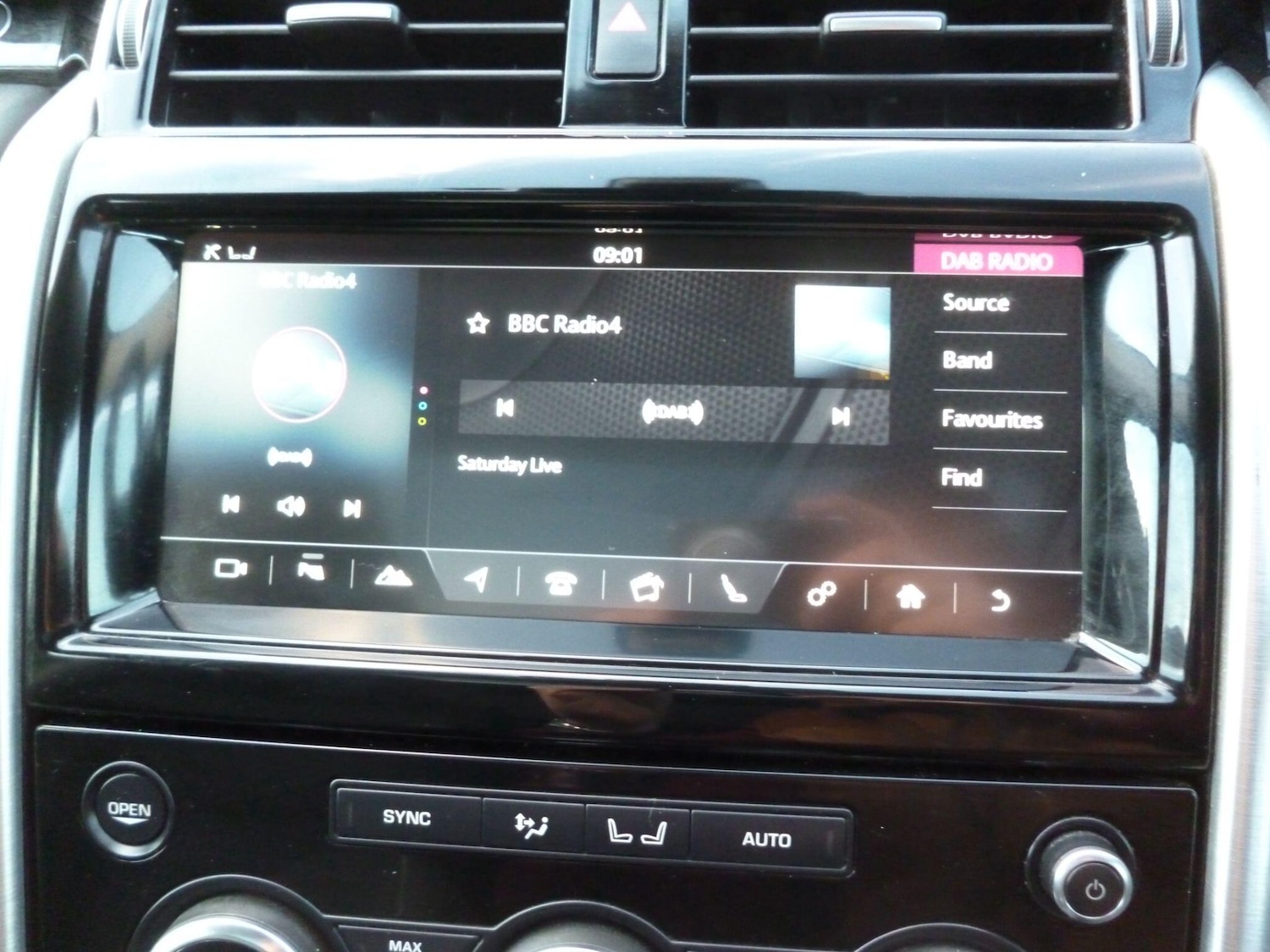 Used Land Rover Discovery 2017 for sale - 76476493: Photo 46