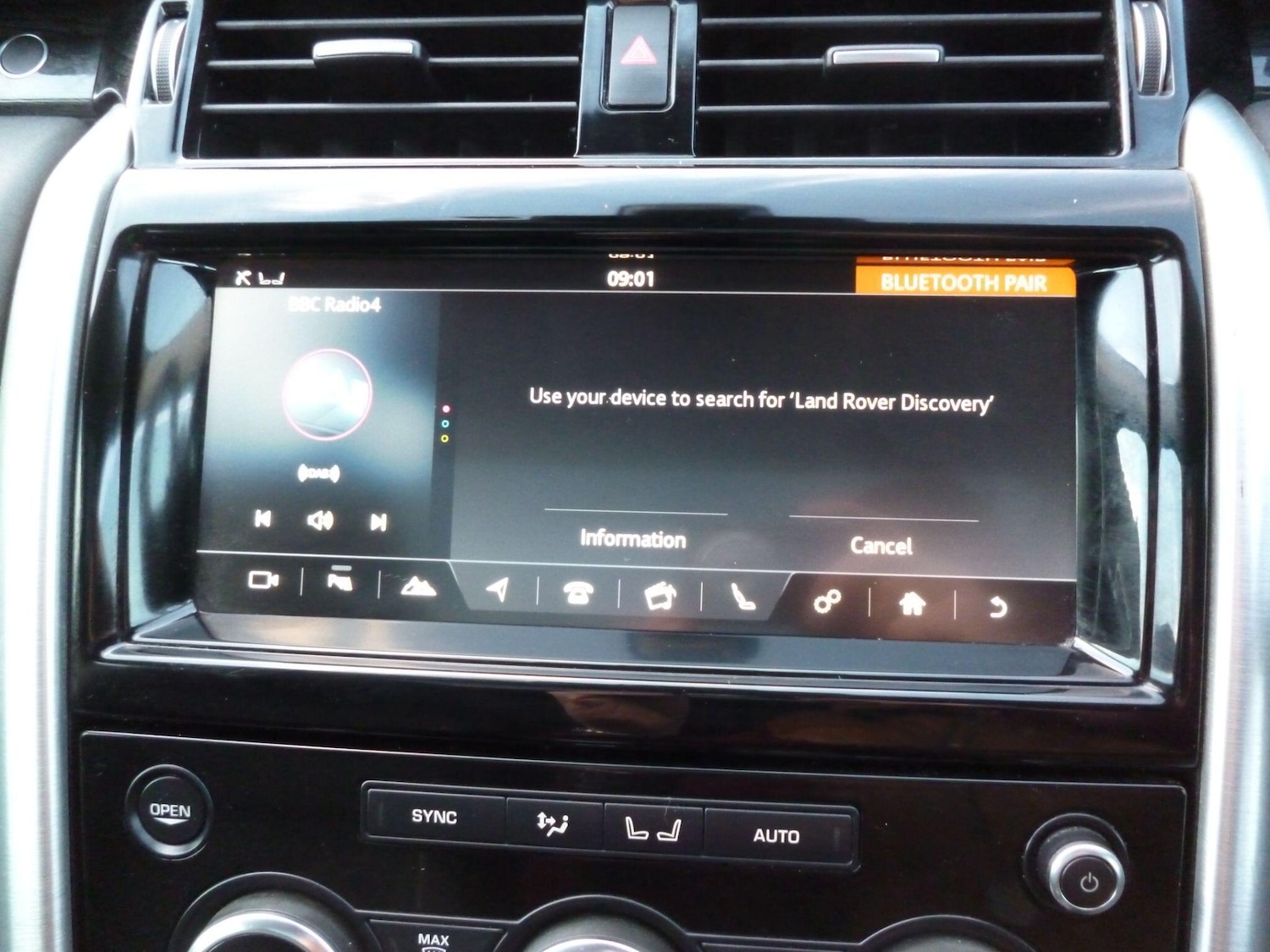 Used Land Rover Discovery 2017 for sale - 76476493: Photo 48