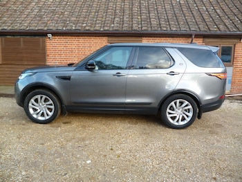 Used Land Rover Discovery 2017 for sale - 76476493: Photo