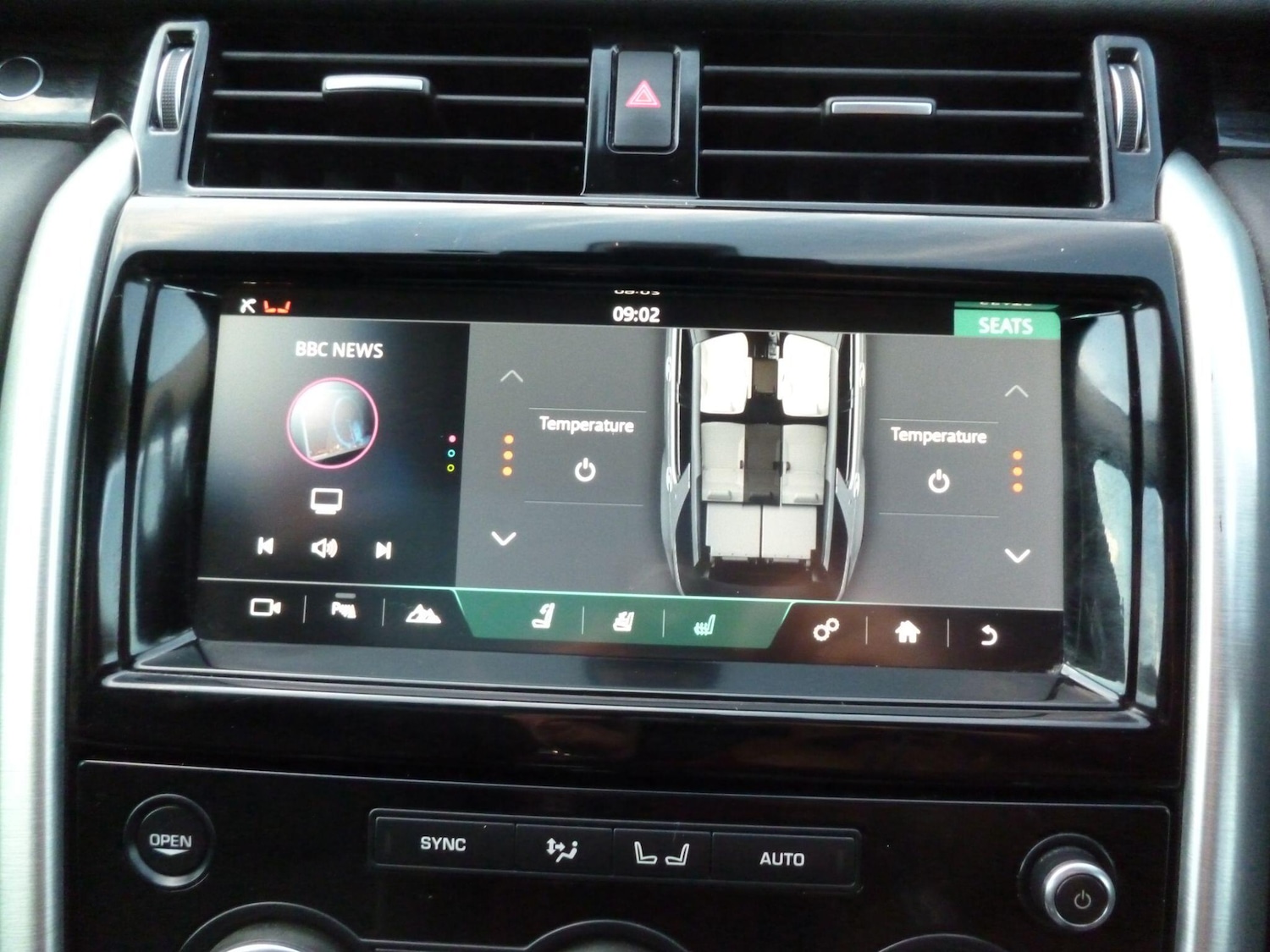 Used Land Rover Discovery 2017 for sale - 76476493: Photo 53