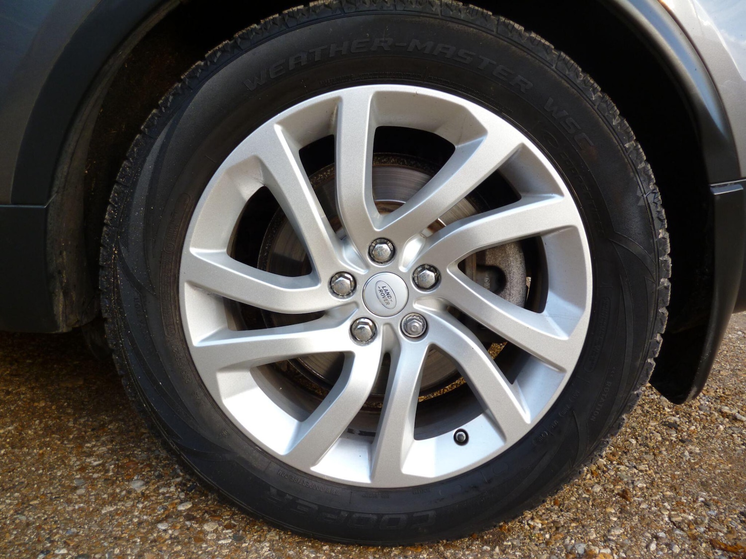 Used Land Rover Discovery 2017 for sale - 76476493: Photo 70