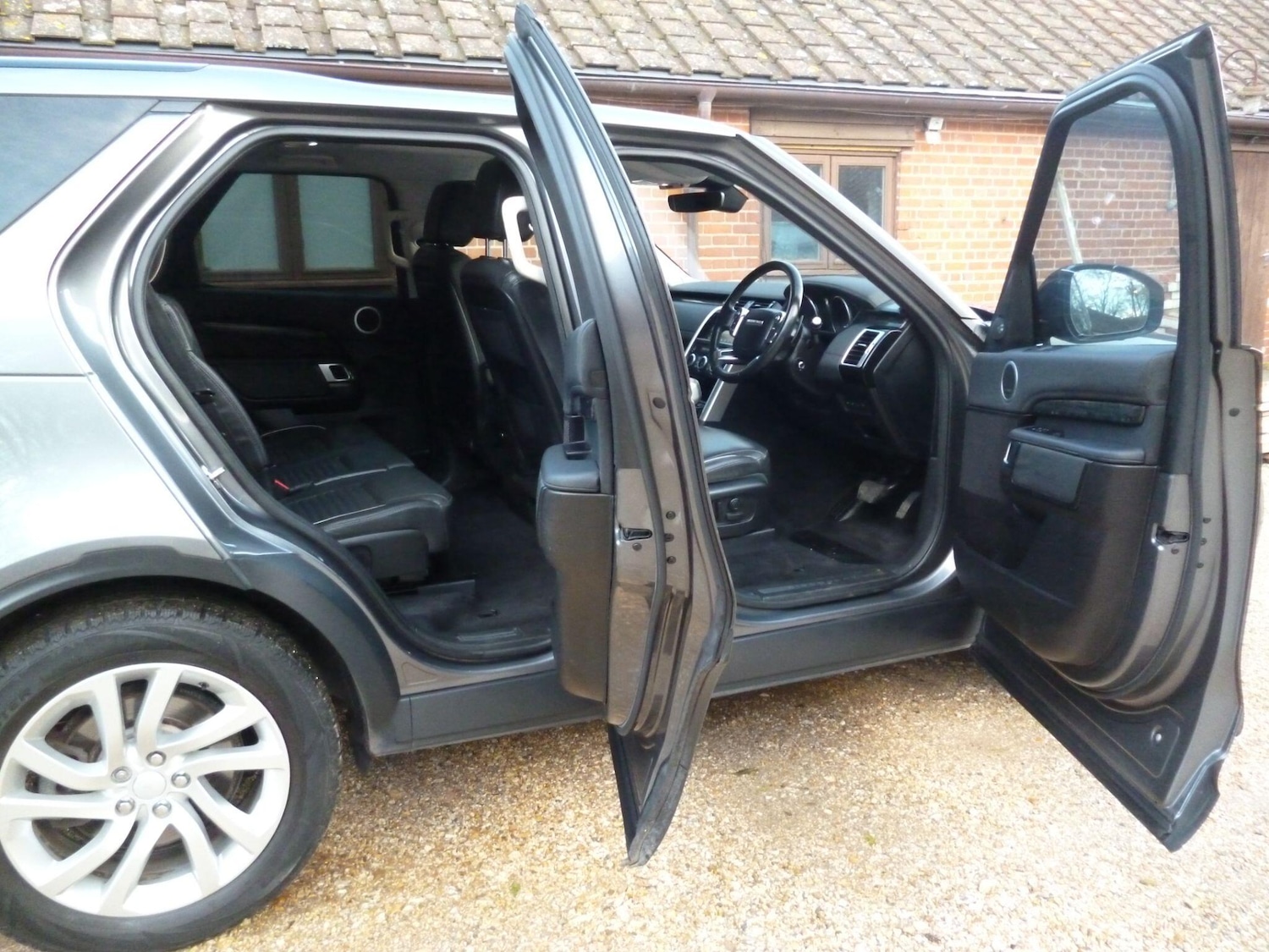 Used Land Rover Discovery 2017 for sale - 76476493: Photo 73