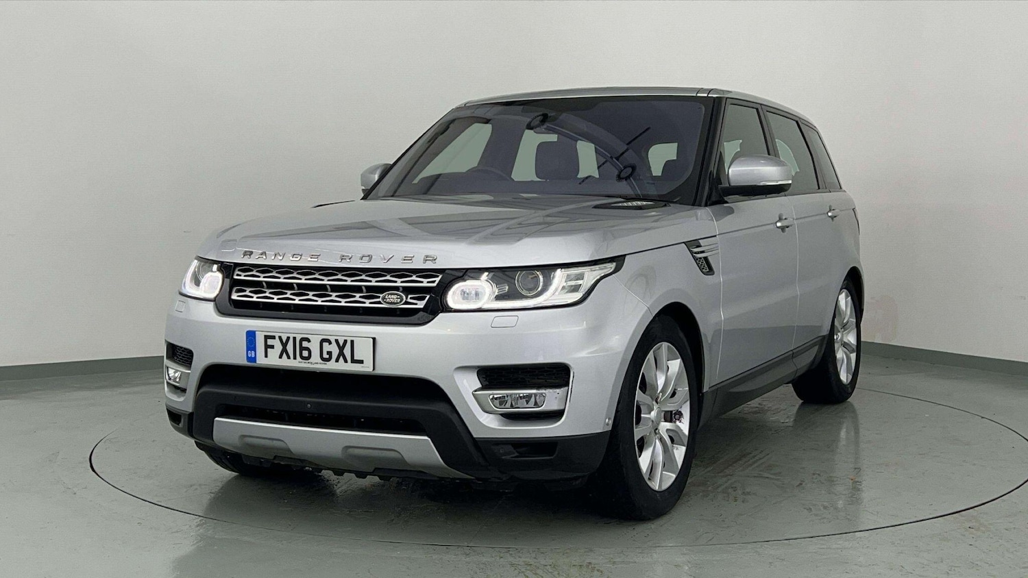 Used Land Rover Range Rover Sport 2016 for sale - 76476501: Photo 1