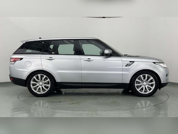 Used Land Rover Range Rover Sport 2016 for sale - 76476501: Photo