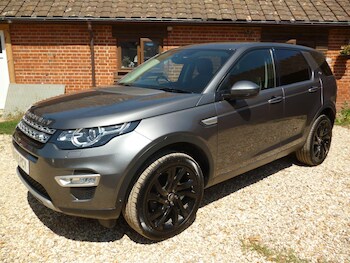 Used Land Rover Discovery Sport 2019 for sale - 79131819: Photo