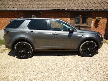 Used Land Rover Discovery Sport 2019 for sale - 79131819: Photo
