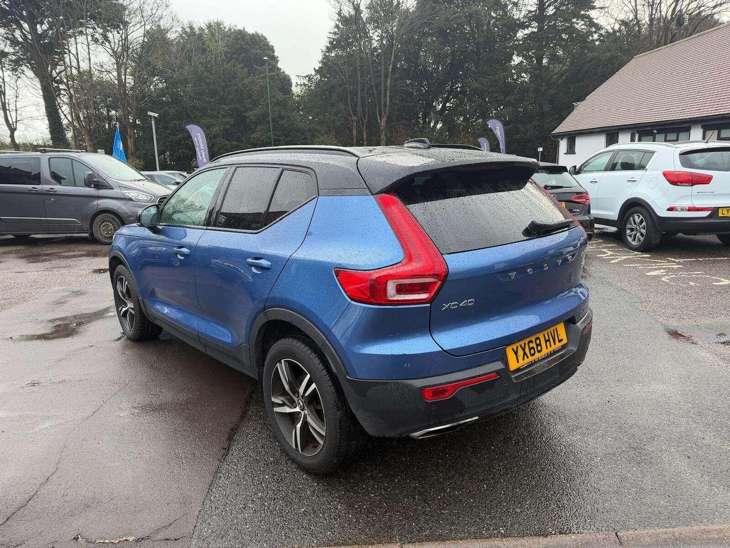 Used Volvo XC40 2018 for sale - 77523872: Photo 4