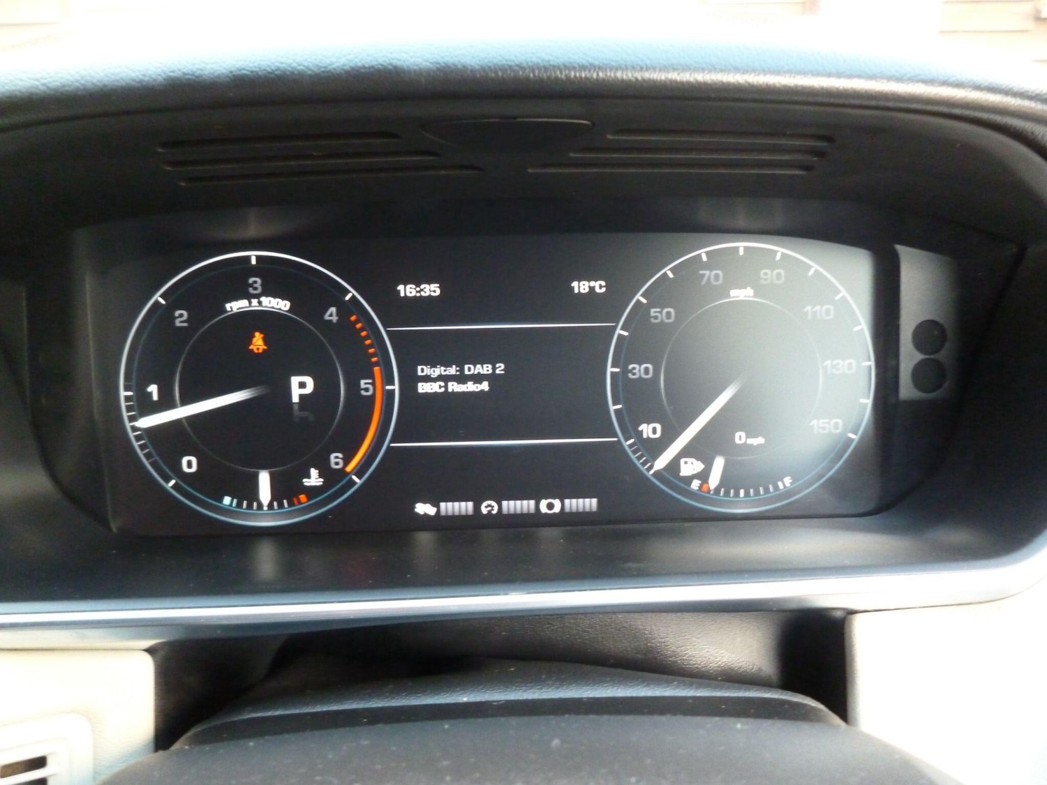 Used Land Rover Range Rover Sport 2015 for sale - 76476506: Photo 10