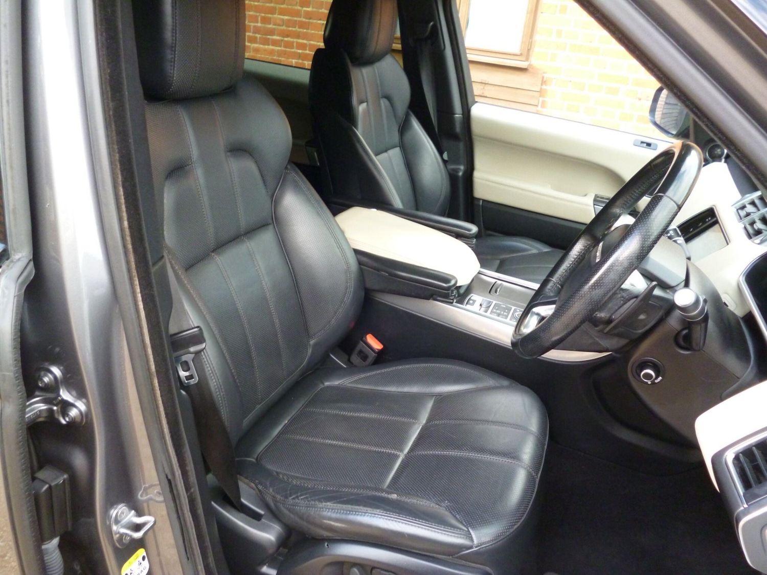 Used Land Rover Range Rover Sport 2015 for sale - 76476506: Photo 14