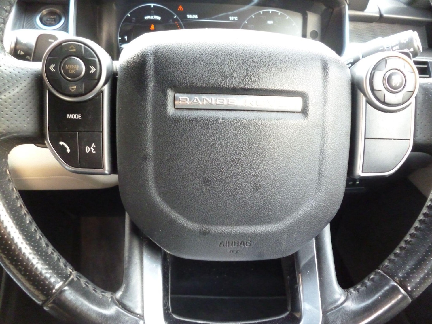 Used Land Rover Range Rover Sport 2015 for sale - 76476506: Photo 21