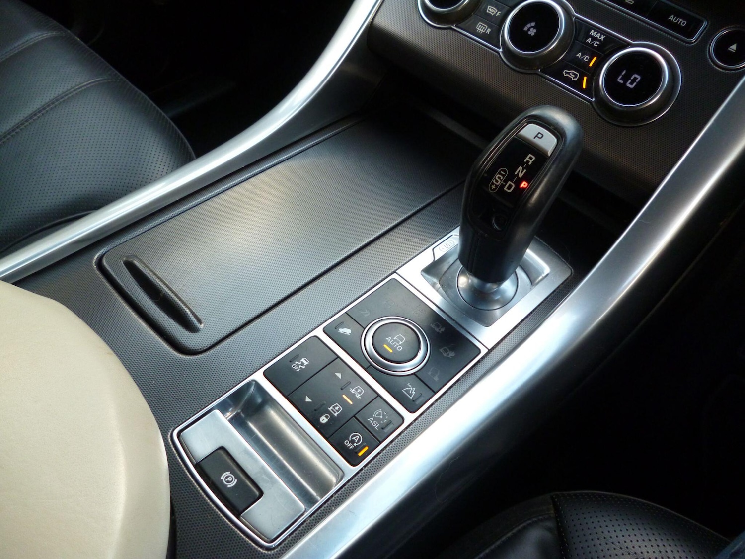 Used Land Rover Range Rover Sport 2015 for sale - 76476506: Photo 33