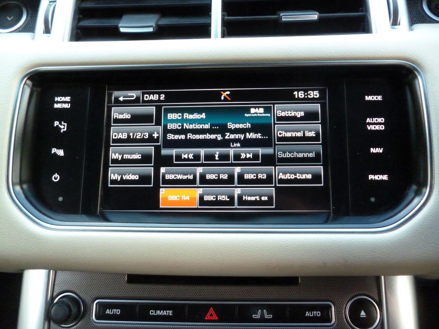 Used Land Rover Range Rover Sport 2015 for sale - 76476506: Photo 39