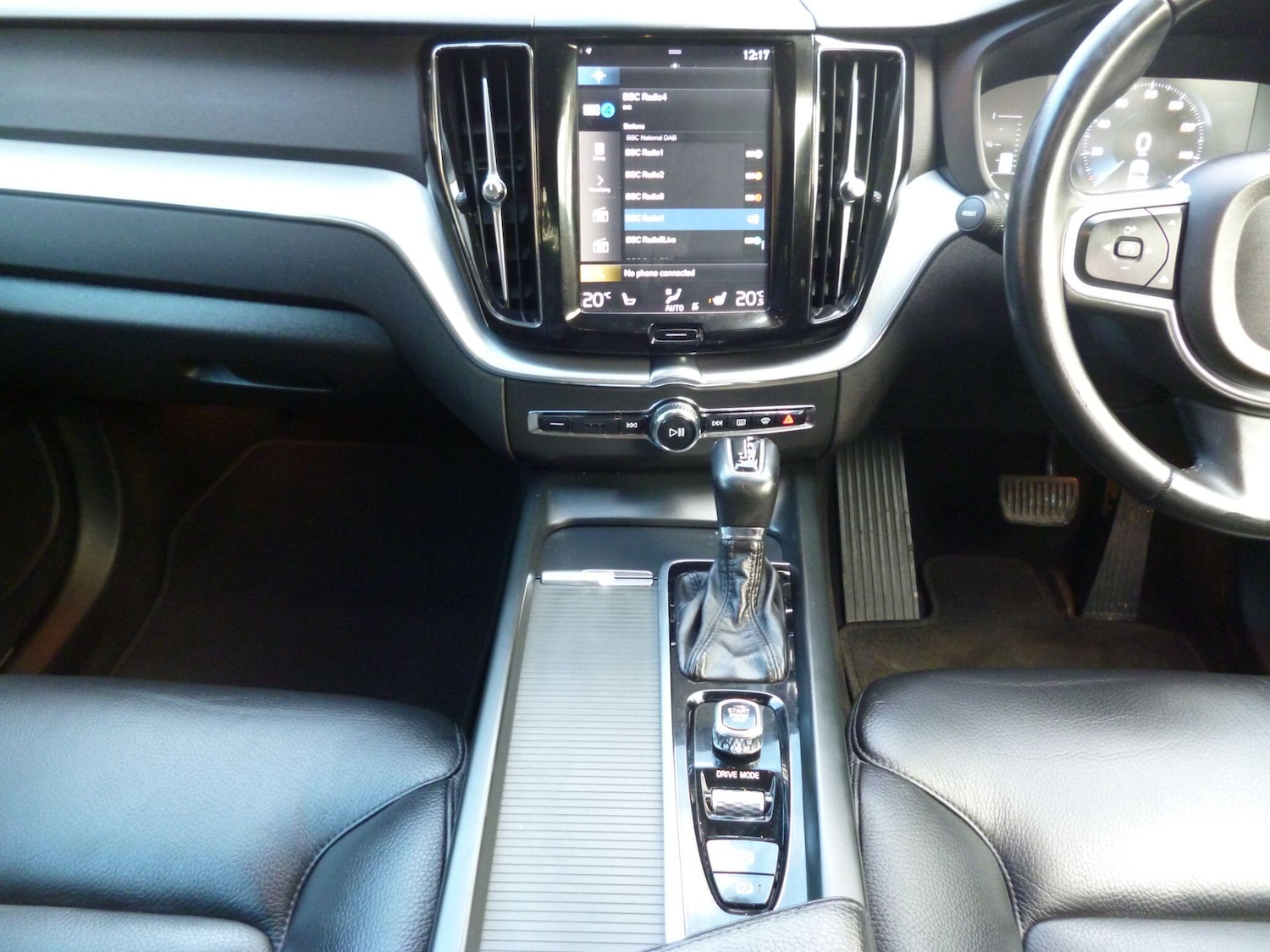 Used Volvo XC60 2018 for sale - 76498692: Photo 18