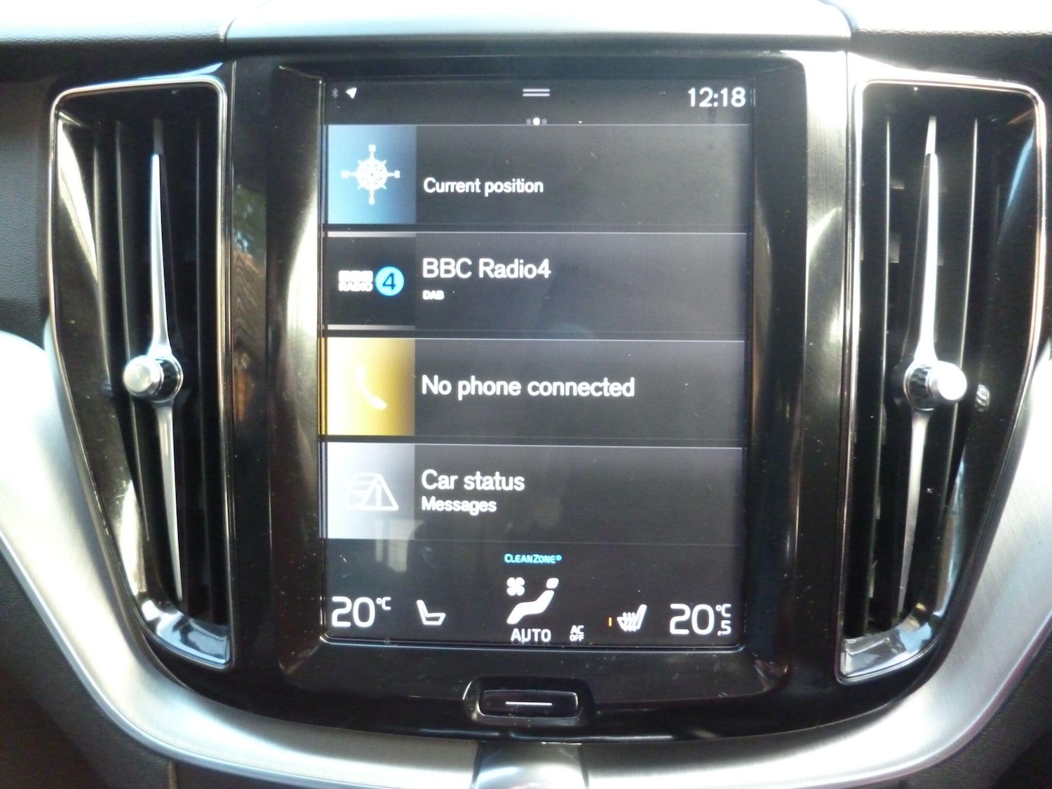 Used Volvo XC60 2018 for sale - 76498692: Photo 28