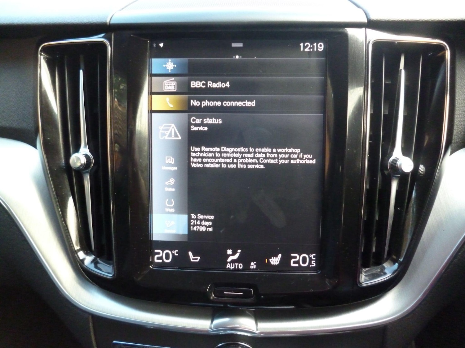 Used Volvo XC60 2018 for sale - 76498692: Photo 35