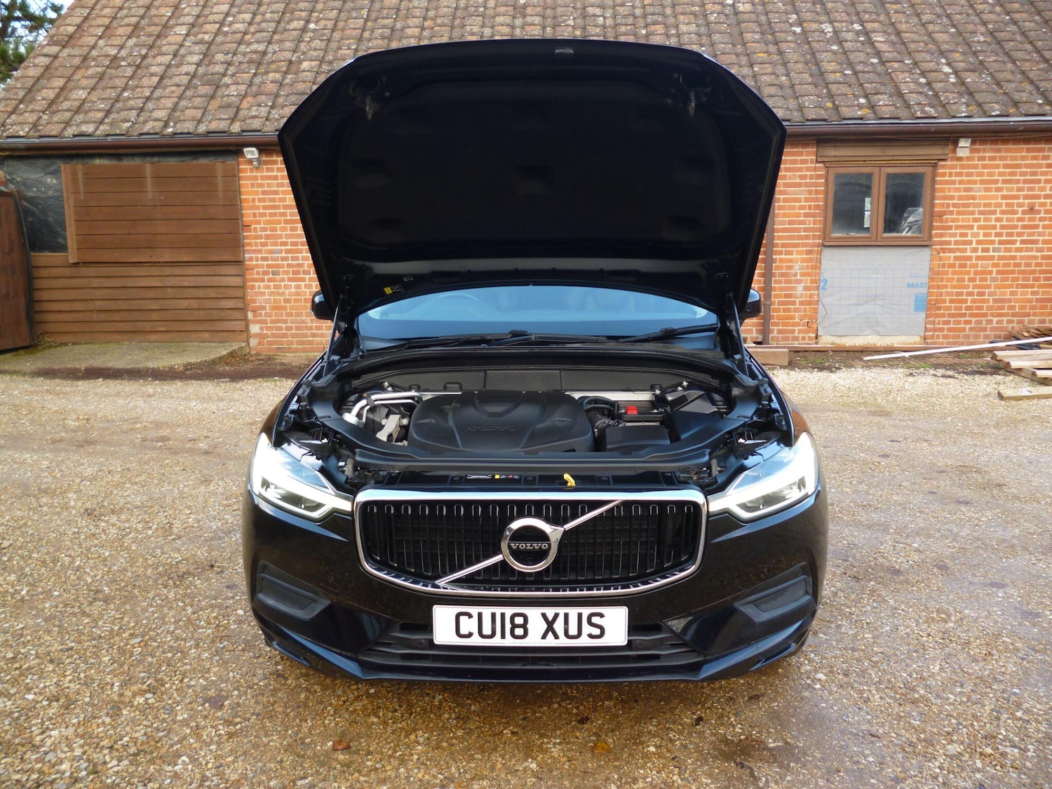 Used Volvo XC60 2018 for sale - 76498692: Photo 50