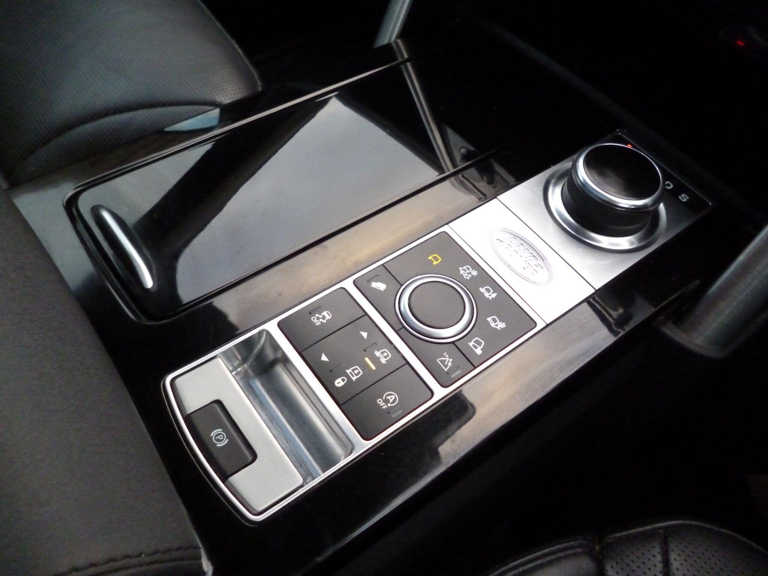 Used Land Rover Discovery 2019 for sale - 76990794: Photo 25