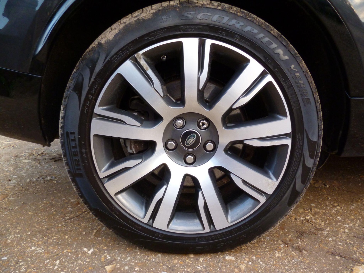 Used Land Rover Discovery 2019 for sale - 76990794: Photo 51