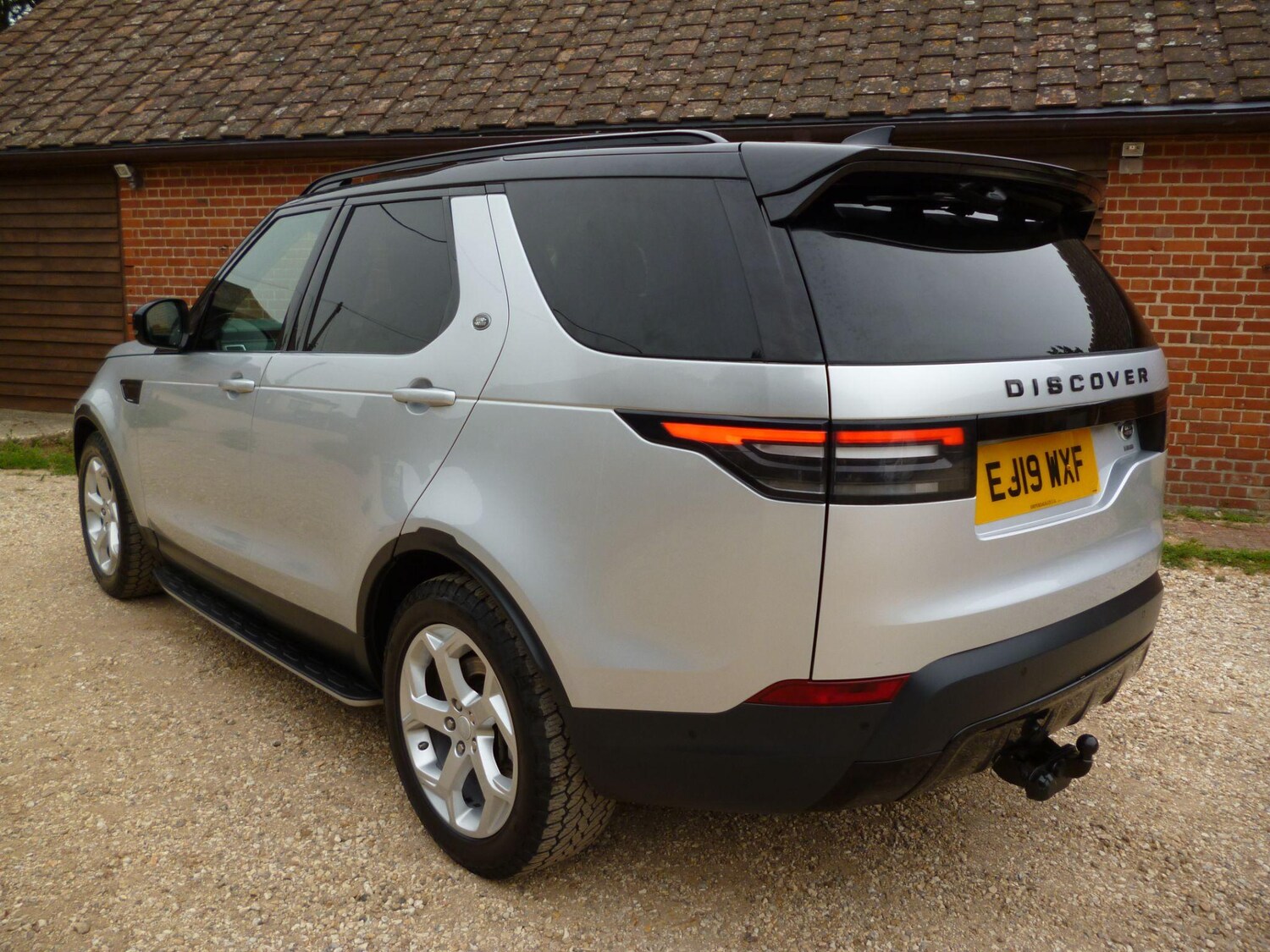 Used Land Rover Discovery 2019 for sale - 76991859: Photo 12