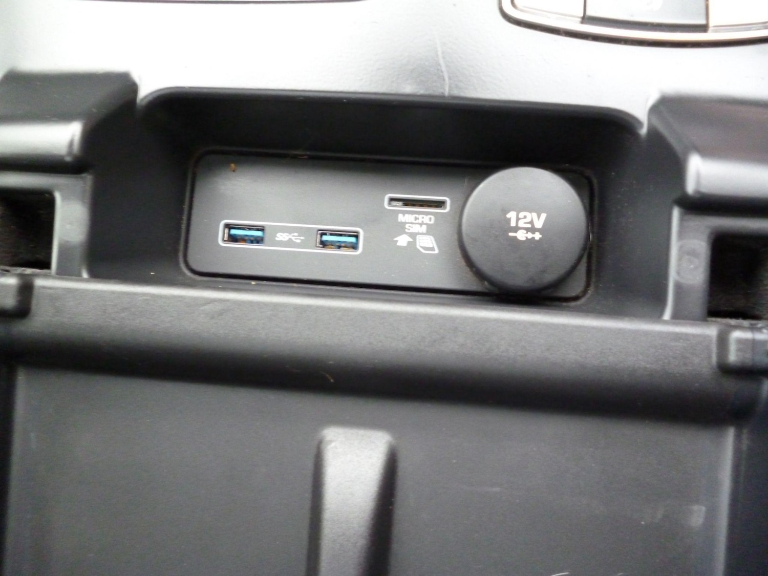 Used Land Rover Discovery 2019 for sale - 76991859: Photo 28