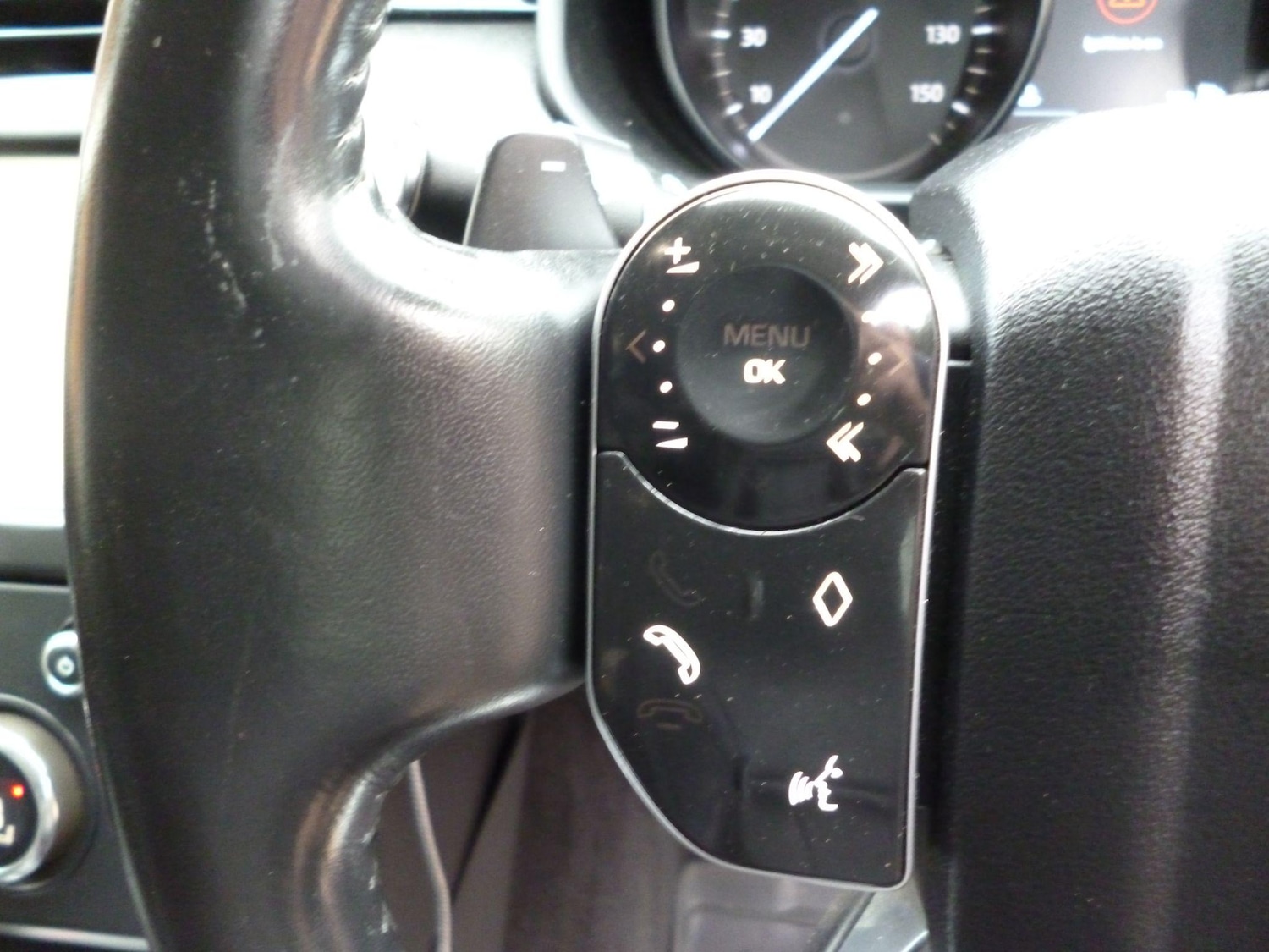 Used Land Rover Discovery 2019 for sale - 76991859: Photo 41