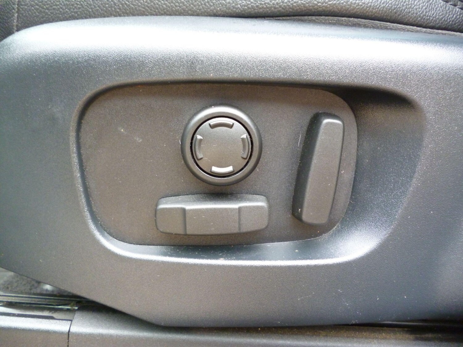 Used Land Rover Discovery 2019 for sale - 76991859: Photo 46