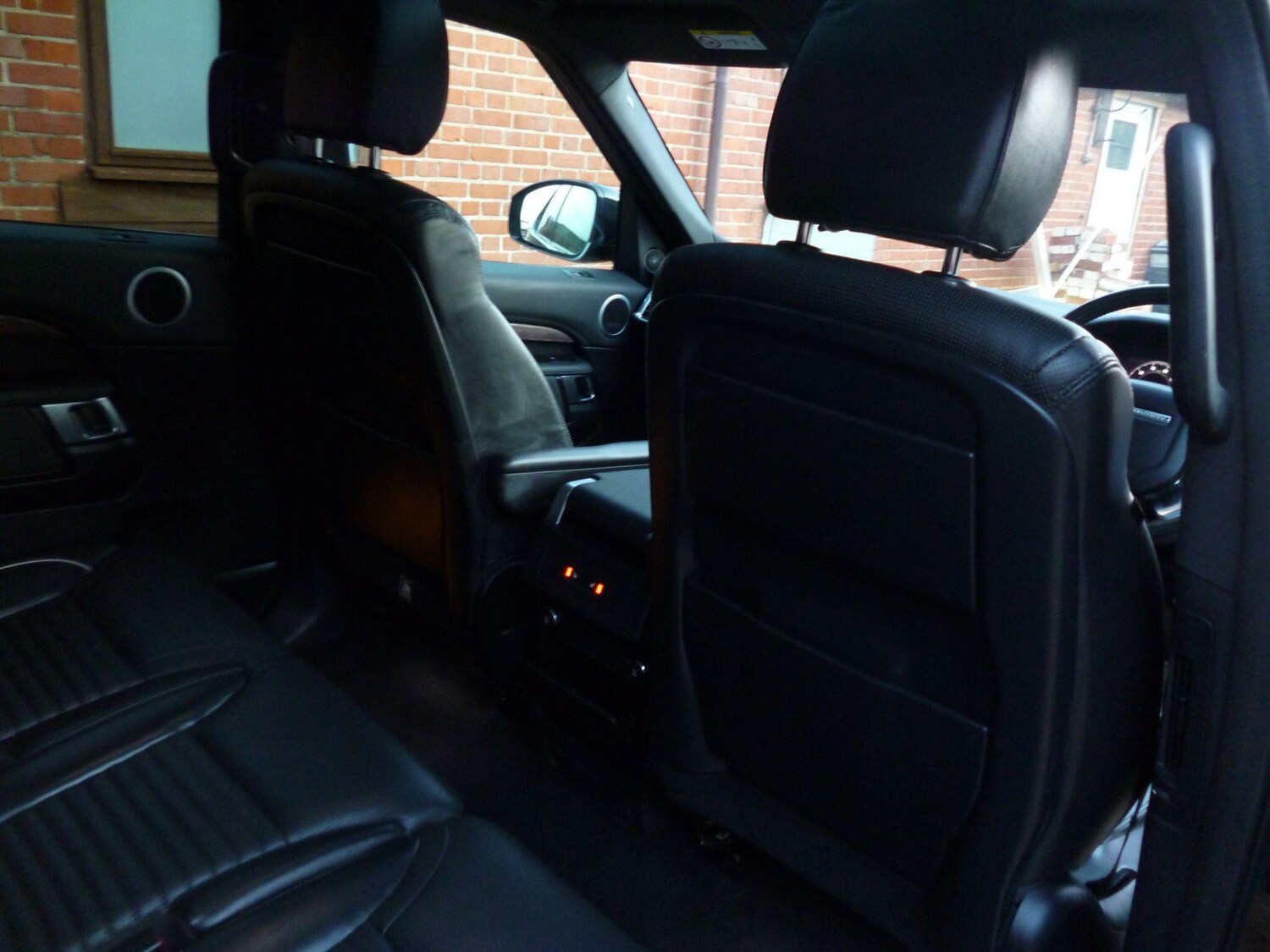 Used Land Rover Discovery 2019 for sale - 76765250: Photo 17