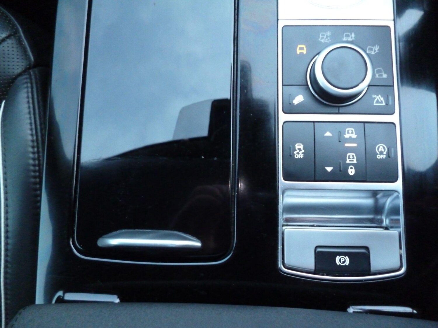 Used Land Rover Discovery 2019 for sale - 76765250: Photo 27