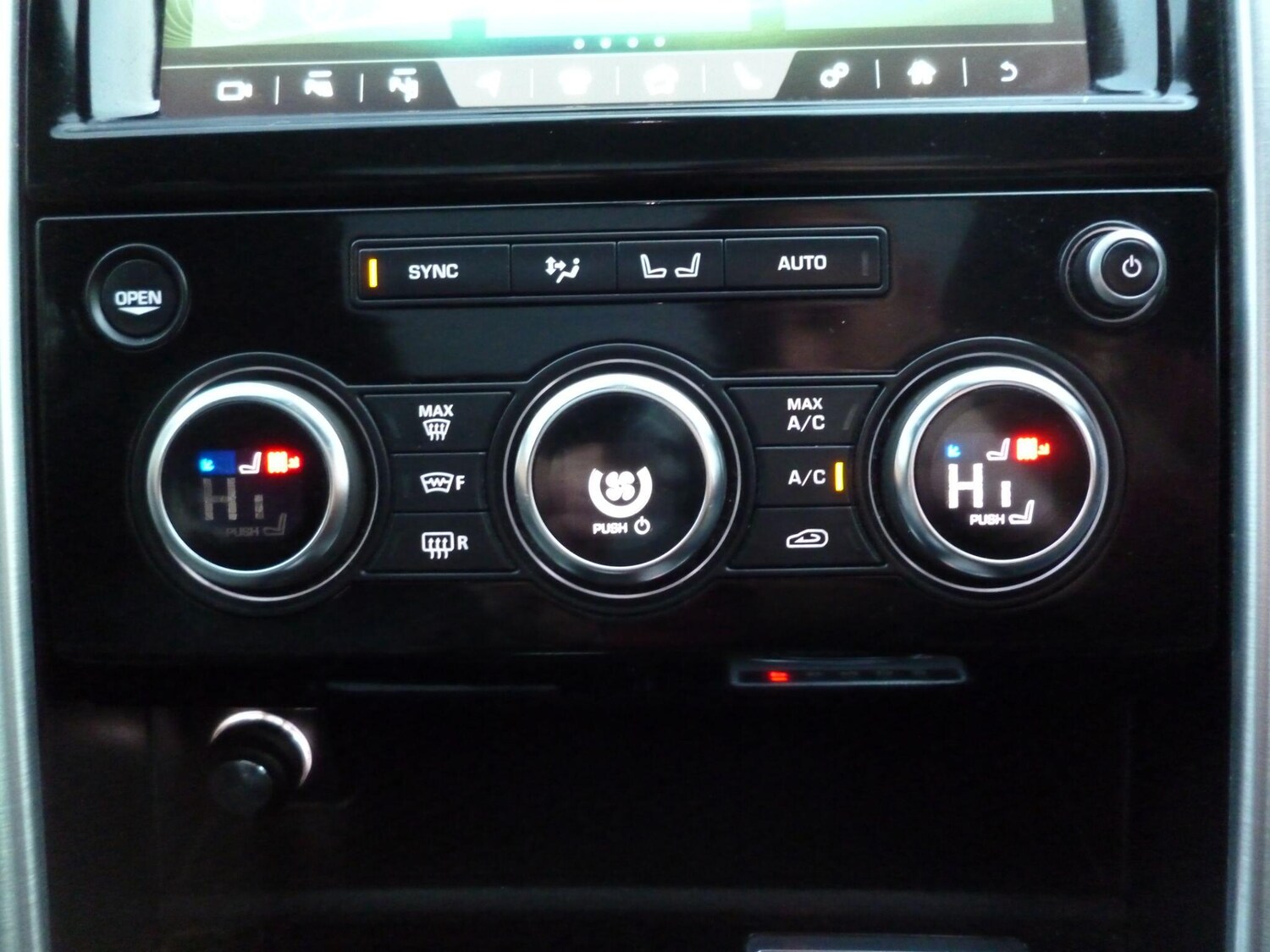 Used Land Rover Discovery 2019 for sale - 76765250: Photo 30