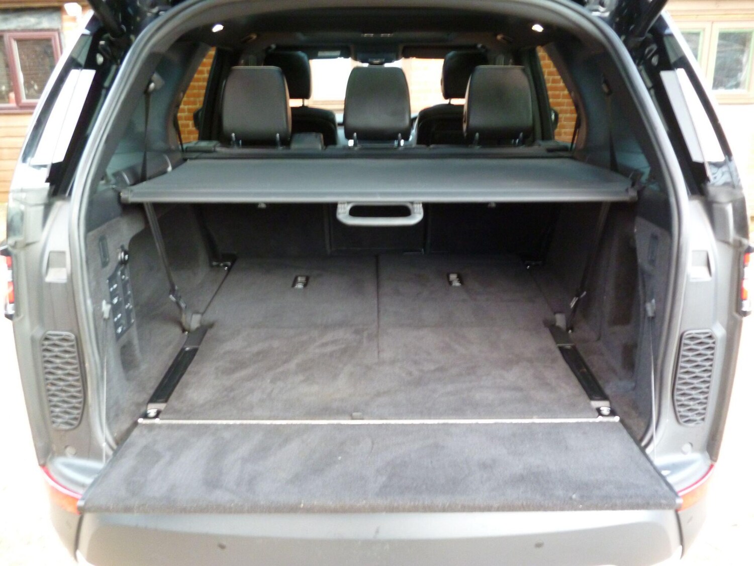 Used Land Rover Discovery 2019 for sale - 76765250: Photo 59